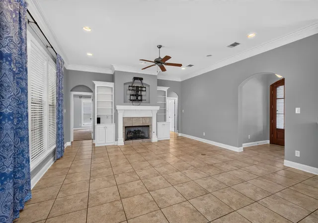 Photo 3 of Sale Pending at 9365 S Plaquemine Dr, Shreveport, LA 71115 | MLS# 21346756 | Listing updated on 2026-08-02