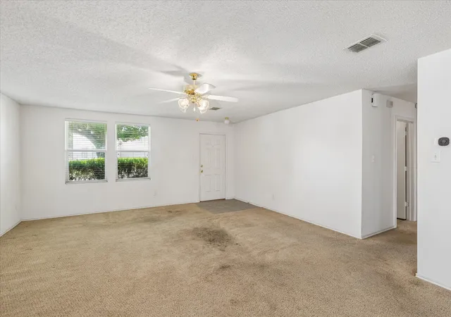 Photo 3 of Single family home for sale at 5160 Gold Basin Rd, Fort Worth, TX 76179 | MLS# 21347686 | Listing updated on 2026-10-05