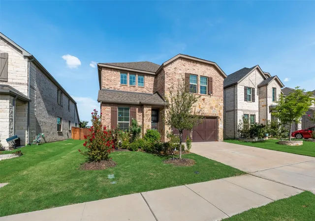 Photo 2 of Single family home for sale at 2120 Sumard Dr, Little Elm, TX 75068 | MLS# 21347698 | Listing updated on 2026-09-15
