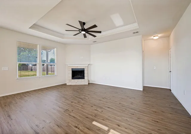 Photo 4 of Single family home for sale at 1926 Trace Dr, Aubrey, TX 76227 | MLS# 21309791 | Listing updated on 2026-09-13