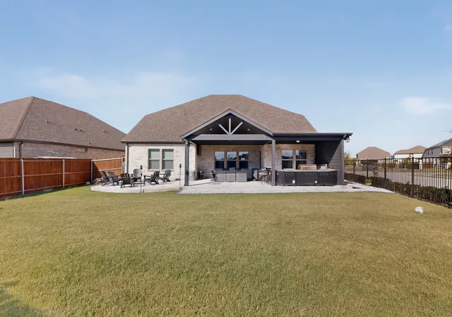 Photo 1 of Single family home for sale at 3817 Turpin Dr, Mc Kinney, TX 75071 | MLS# 21347746 | Listing updated on 2026-09-10