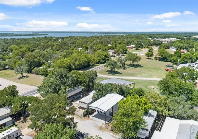 Photo 2 of Single family home for sale at 108 Pr 127, Whitney, TX 76692 | MLS# 21347797 | Listing updated on 2026-09-12