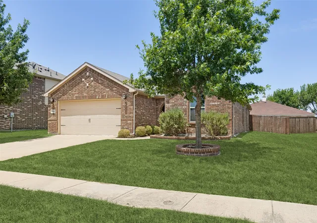 Photo 2 of Single family home for sale at 14845 Magnolia Ln, Balch Springs, TX 75180 | MLS# 21347838 | Listing updated on 2026-09-12