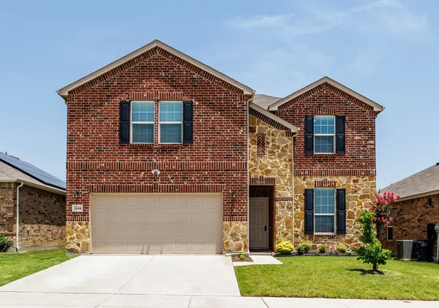Photo 1 of Single family home for sale at 7444 Bronsind Trl, Fort Worth, TX 76131 | MLS# 21347859 | Listing updated on 2026-08-01