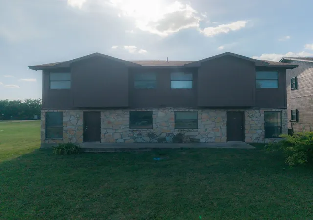 Photo 1 of Multi family home for sale at 905 Shepherd St, Morgan, TX 76671 | MLS# 21347784 | Listing updated on 2026-08-02