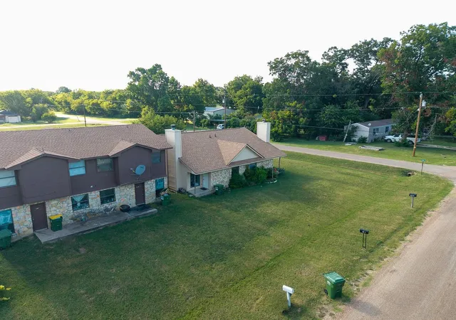 Photo 1 of Multi family home for sale at 909 Shepherd St, Morgan, TX 76671 | MLS# 21347830 | Listing updated on 2026-08-02