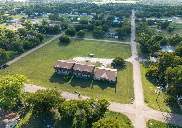 Photo 4 of House for sale at 909 Shepherd St, Morgan, TX 76671 | MLS# 21347830 | Listing updated on 2026-08-02