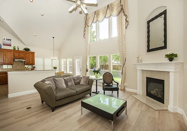 Photo 3 of Single family home for sale at 5220 Saint Croix Ct, Richardson, TX 75082 | MLS# 21347942 | Listing updated on 2026-08-02
