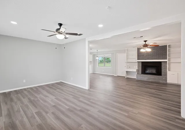 Photo 3 of Single family home for sale at 4116 Lakeshore Dr, Lone Star, TX 75668 | MLS# 21343340 | Listing updated on 2026-08-02