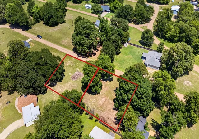 Photo 3 of Land for sale at 00 Crestwood, Mabank, TX 75156 | MLS# 21347989 | Listing updated on 2026-09-10