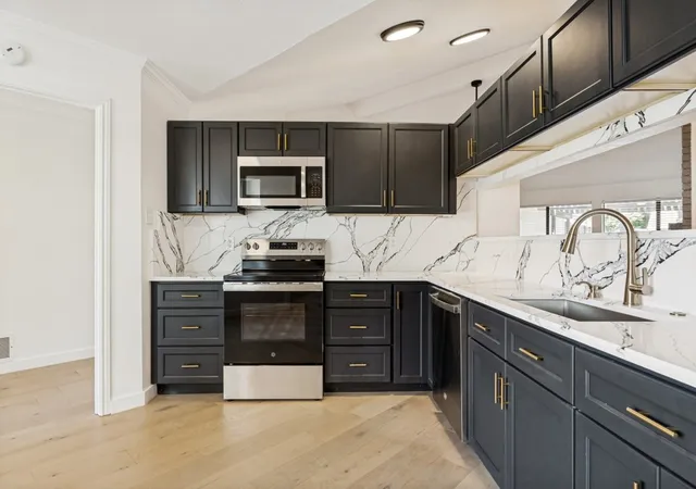 Photo 4 of Single family home for sale at 2505 Idlewood Dr, Garland, TX 75040 | MLS# 21347397 | Listing updated on 2026-10-03