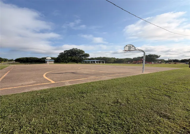 Photo 12 of Single family home for sale at 1217 S 9th St, Corsicana, TX 75110 | MLS# 21348014 | Listing updated on 2026-08-02
