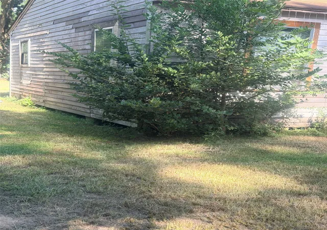 Photo 4 of Single family home for sale at 6201 Canal Blvd, Shreveport, LA 71108 | MLS# 21346280 | Listing updated on 2026-10-06