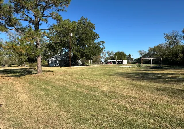 Photo 4 of Single family home for sale at 492 Lcr 431, Mexia, TX 76667 | MLS# 21348032 | Listing updated on 2026-08-02
