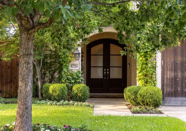 Photo 2 of Single family home for sale at 5726 W Hanover Ave, Dallas, TX 75209 | MLS# 21346208 | Listing updated on 2026-09-13