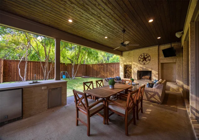 Photo 3 of Single family home for sale at 5726 W Hanover Ave, Dallas, TX 75209 | MLS# 21346208 | Listing updated on 2026-09-13
