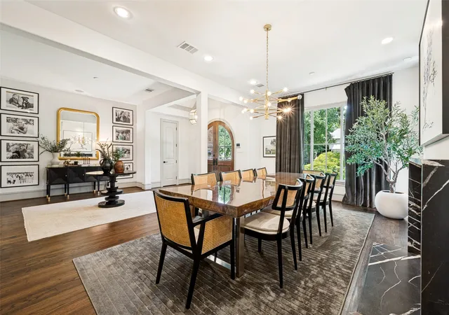Photo 4 of Single family home for sale at 5638 Greenbrier Dr, Dallas, TX 75209 | MLS# 21348200 | Listing updated on 2026-09-09