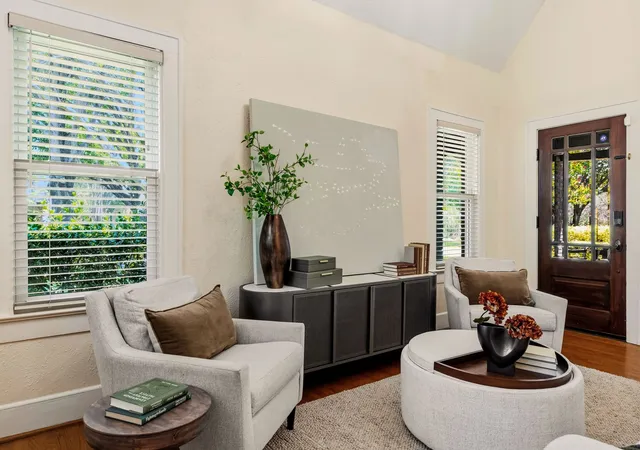 Photo 3 of Single family home for sale at 907 Monte Vista Dr, Dallas, TX 75223 | MLS# 21348271 | Listing updated on 2026-09-10