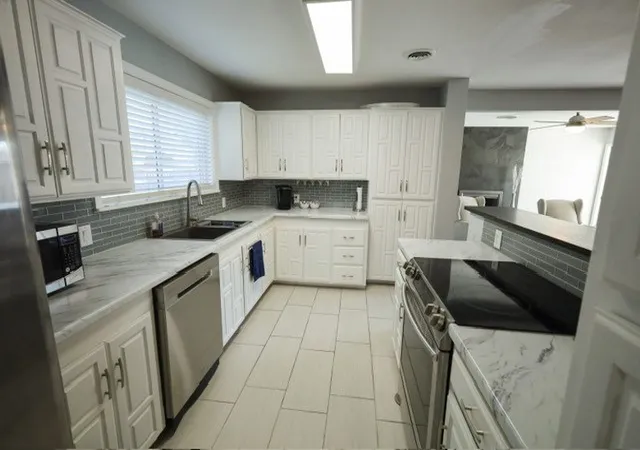 Photo 3 of Single family home for sale at 2417 Sylvan Dr, Abilene, TX 79605 | MLS# 21344864 | Listing updated on 2026-10-01