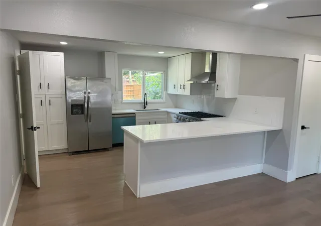Photo 3 of Single family home for sale at 1123 Hansboro Ave, Dallas, TX 75224 | MLS# 21348382 | Listing updated on 2026-09-30