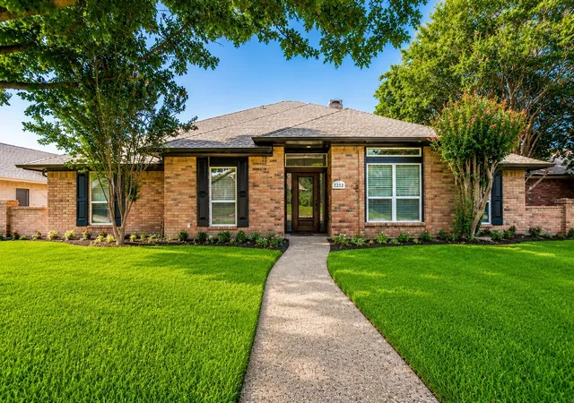 Photo 1 of Single family home for sale at 4200 Eldorado Dr, Plano, TX 75093 | MLS# 21345265 | Listing updated on 2026-10-05