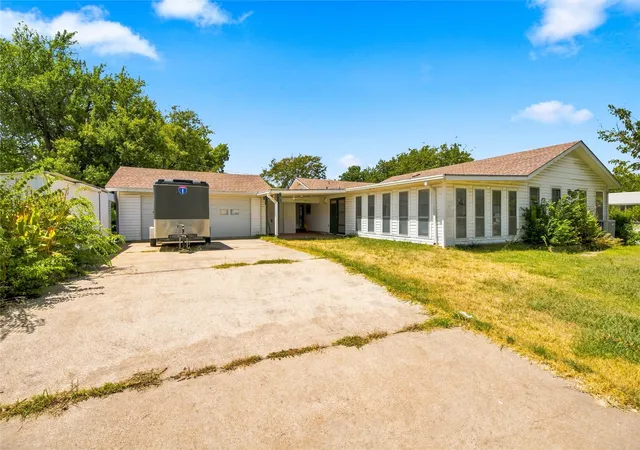 Photo 27 of Single family home for sale at 5130 Vicki St, Haltom City, TX 76117 | MLS# 21348505 | Listing updated on 2026-09-13