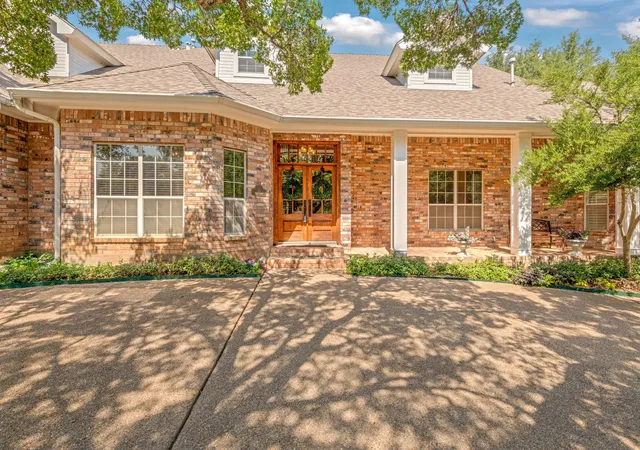 Photo 1 of Single family home for sale at 46 Lytle Pl, Abilene, TX 79602 | MLS# 21348877 | Listing updated on 2026-09-29