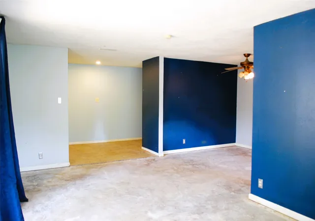 Photo 4 of Single family home for sale at 3530 Kiestcrest Dr, Dallas, TX 75233 | MLS# 21348517 | Listing updated on 2026-09-08