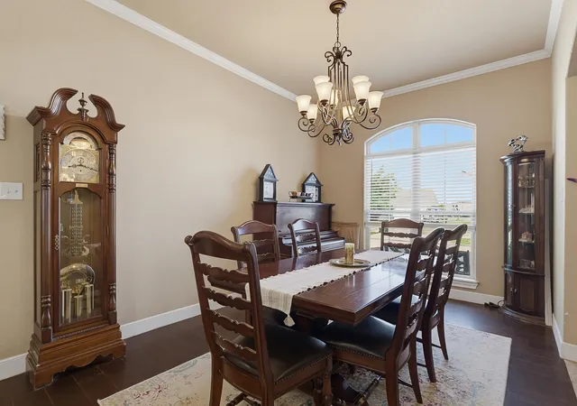 Photo 3 of Single family home for sale at 3709 Hill Country Dr, Abilene, TX 79606 | MLS# 21346074 | Listing updated on 2026-09-13