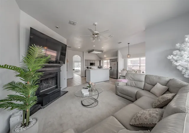 Photo 3 of Single family home for sale at 4820 Thames Dr, Grand Prairie, TX 75052 | MLS# 21347715 | Listing updated on 2026-09-11