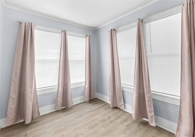 Photo 4 of Single family home for sale at 641 8Th St Se, Paris, TX 75460 | MLS# 21348908 | Listing updated on 2026-09-08