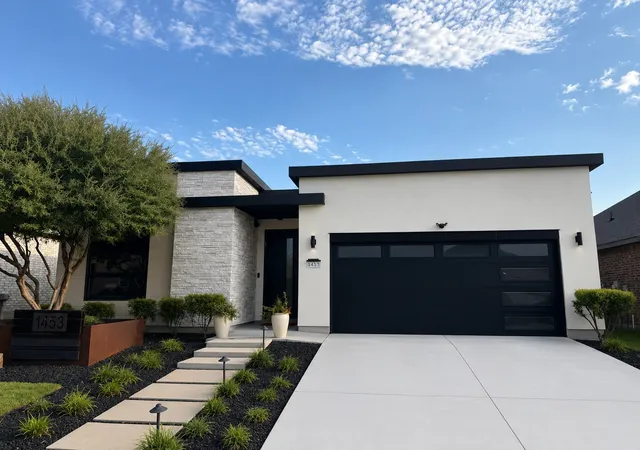 Photo 1 of Single family home for sale at 1453 Eagle Nest Dr, Azle, TX 76020 | MLS# 21340856 | Listing updated on 2026-09-10
