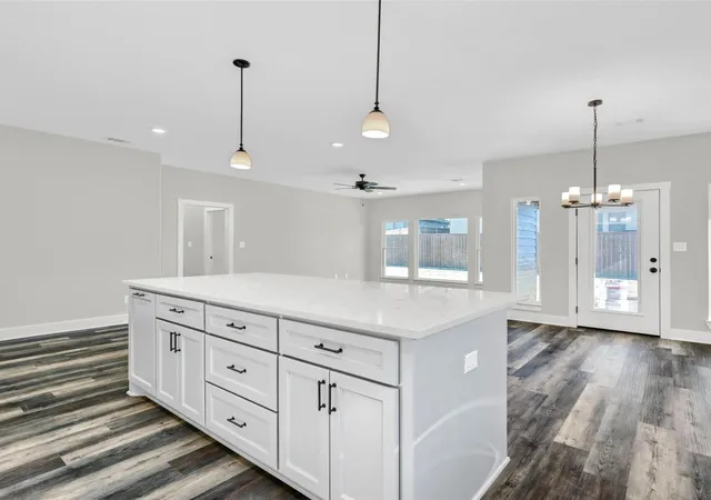 Photo 4 of Sale Pending at 1807 Boxwood Dr, Sherman, TX 75092 | MLS# 21346184 | Listing updated on 2026-09-30