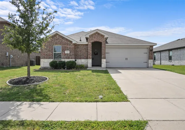 Photo 1 of Single family home for sale at 1322 Community Wy, Royse City, TX 75189 | MLS# 21349676 | Listing updated on 2026-09-11