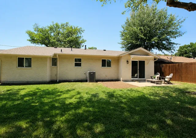 Photo 19 of Single family home for sale at 1014 Bunn Dr, Irving, TX 75061 | MLS# 21349280 | Listing updated on 2026-09-26