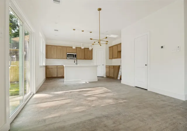 Photo 3 of Single family home for sale at 8916 Whitehall Ln, Dallas, TX 75232 | MLS# 21349759 | Listing updated on 2026-10-04