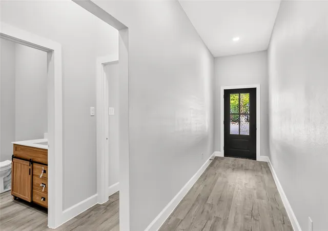 Photo 3 of Single family home for sale at 310 Dixon St, Terrell, TX 75160 | MLS# 21349805 | Listing updated on 2026-09-28