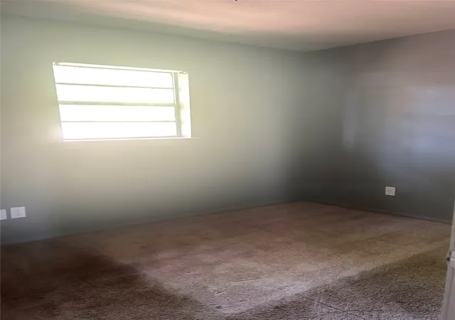 Photo 22 of Sale Pending at 1355 Glen Garden Dr, Fort Worth, TX 76104 | MLS# 21349871 | Listing updated on 2026-09-21