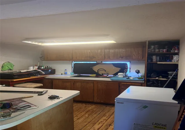 Photo 2 of Manufactured home for sale at 405 Sunset Dr, Tool, TX 75143 | MLS# 21349877 | Listing updated on 2026-10-07