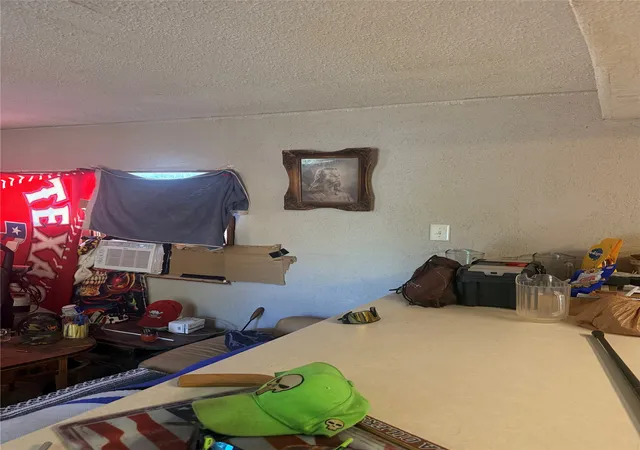 Photo 3 of Manufactured home for sale at 405 Sunset Dr, Tool, TX 75143 | MLS# 21349877 | Listing updated on 2026-10-07