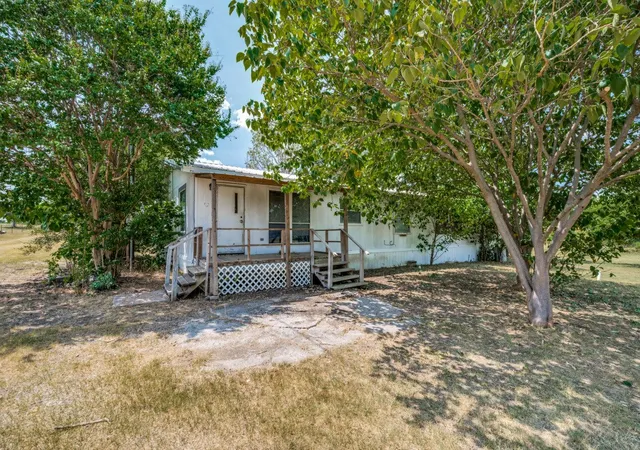 Photo 4 of Sale Pending at 8797 Fm 2450, Sanger, TX 76266 | MLS# 21348800 | Listing updated on 2026-10-05