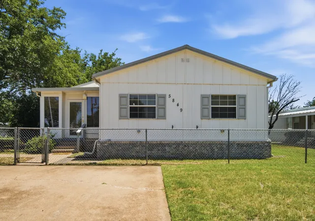 Photo 1 of Manufactured home for sale at 5849 Atlantic Dr, Abilene, TX 79606 | MLS# 21349655 | Listing updated on 2026-09-13