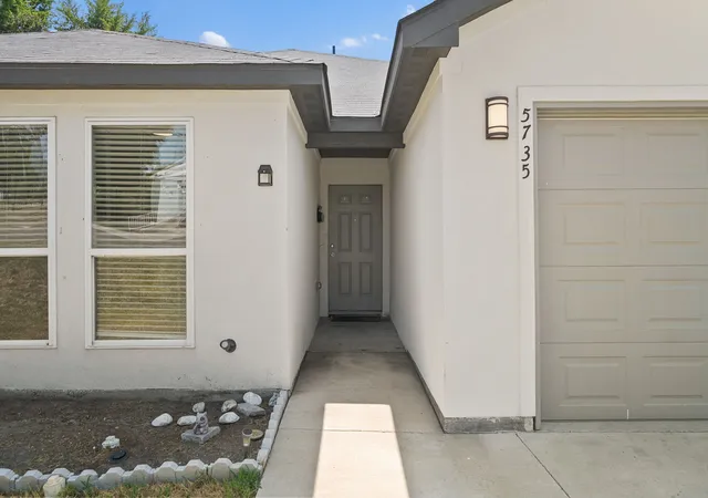 Photo 3 of Single family home for sale at 5735 Bon Air Dr, Dallas, TX 75241 | MLS# 21350026 | Listing updated on 2026-09-13