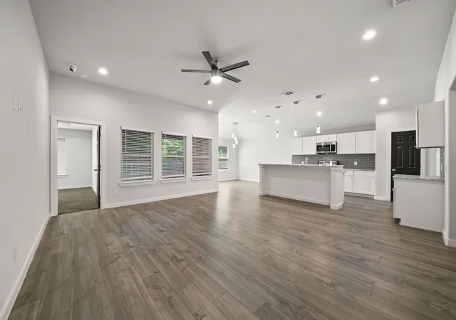 Photo 4 of Single family home for sale at 5735 Bon Air Dr, Dallas, TX 75241 | MLS# 21350026 | Listing updated on 2026-09-13