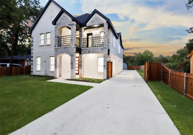 Photo 2 of Sale Pending at 4112 Balch Dr, Dallas, TX 75216 | MLS# 21344569 | Listing updated on 2026-09-29