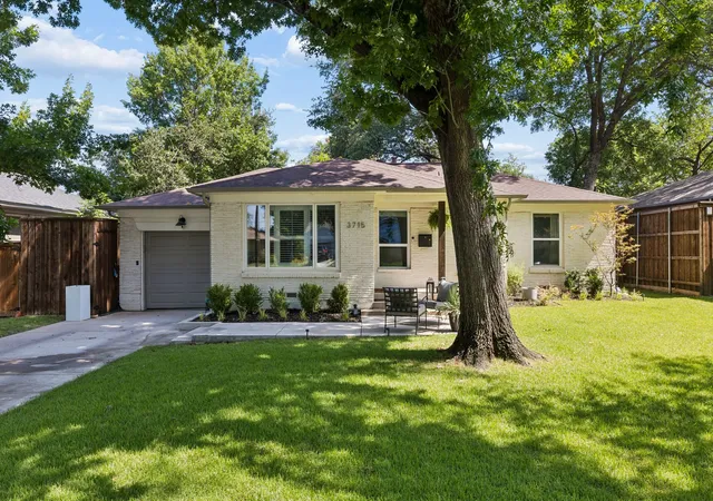 Photo 2 of Sale Pending at 3715 Valley Ridge Rd, Dallas, TX 75220 | MLS# 21348677 | Listing updated on 2026-10-02