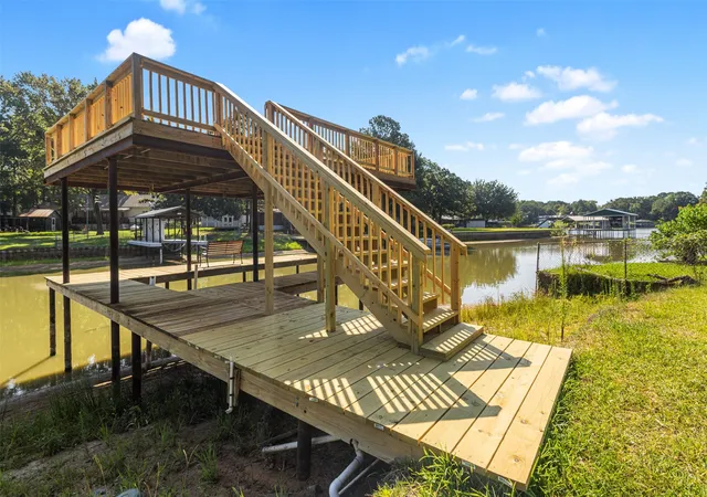 Photo 3 of Manufactured home for sale at 7108 Apache Cir, Mabank, TX 75156 | MLS# 21344532 | Listing updated on 2026-09-25
