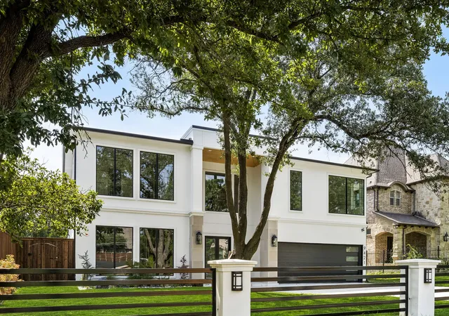 Photo 1 of Mansion for sale at 9421 Thornberry Ln, Dallas, TX 75220 | MLS# 21350337 | Listing updated on 2026-09-15