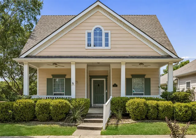 Photo 1 of Single family home for sale at 901 Wenk Dr, Savannah, TX 76227 | MLS# 21348798 | Listing updated on 2026-09-08