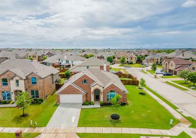 Photo 3 of Single family home for sale at 2294 Peaceful Pointe Dr, Little Elm, TX 75068 | MLS# 21345585 | Listing updated on 2026-09-08